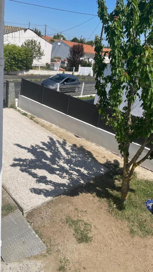 Belle Maison Avec Jardin Rdc T3 De 70M2 Vacances Ou Cure Thermale Rochefort Dış mekan fotoğraf